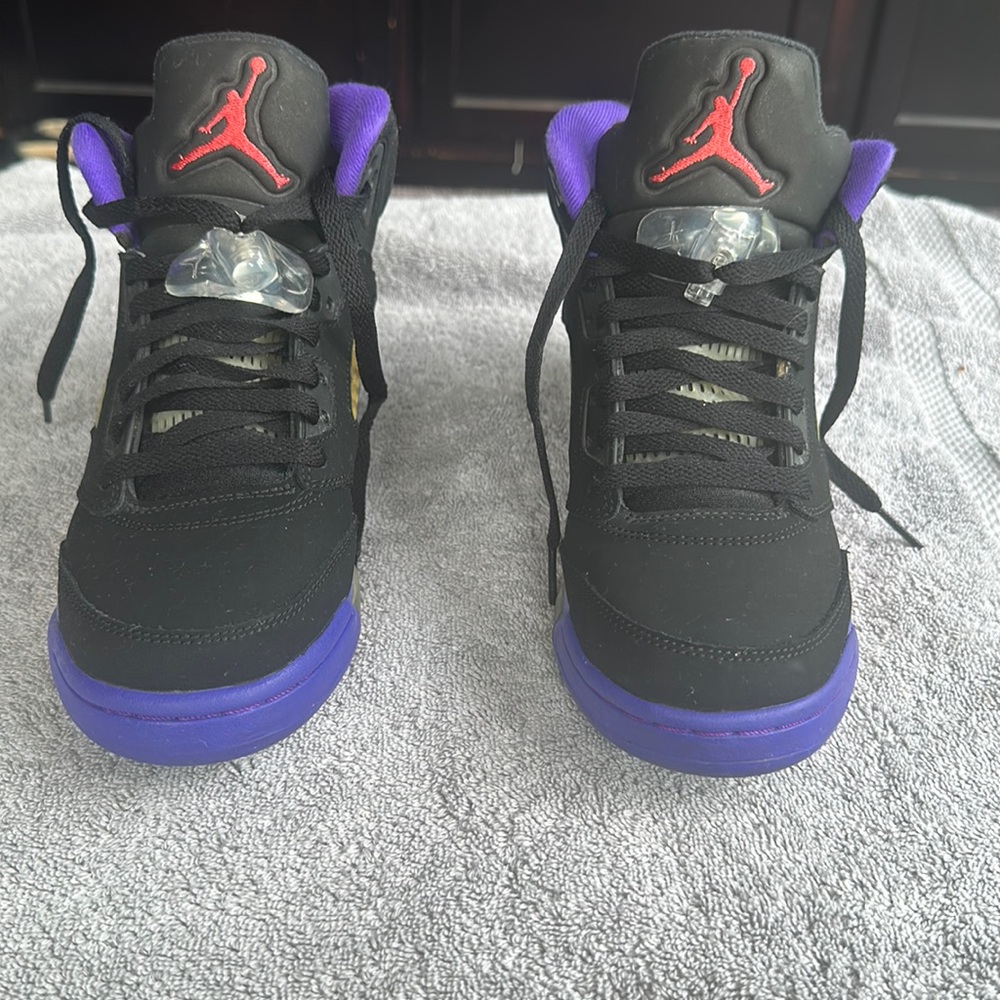 Jordan’s in great condition! Only worn once!